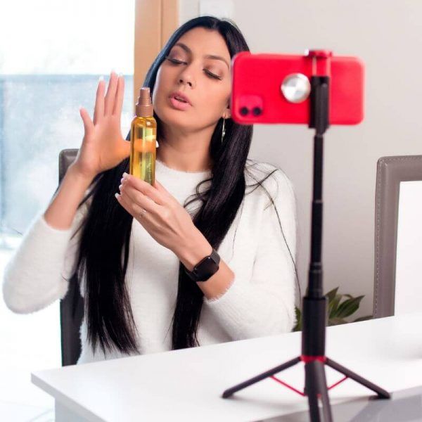 Fashion Feed - Contenido semestral para marcas de moda Mercatrend Fashion Agency